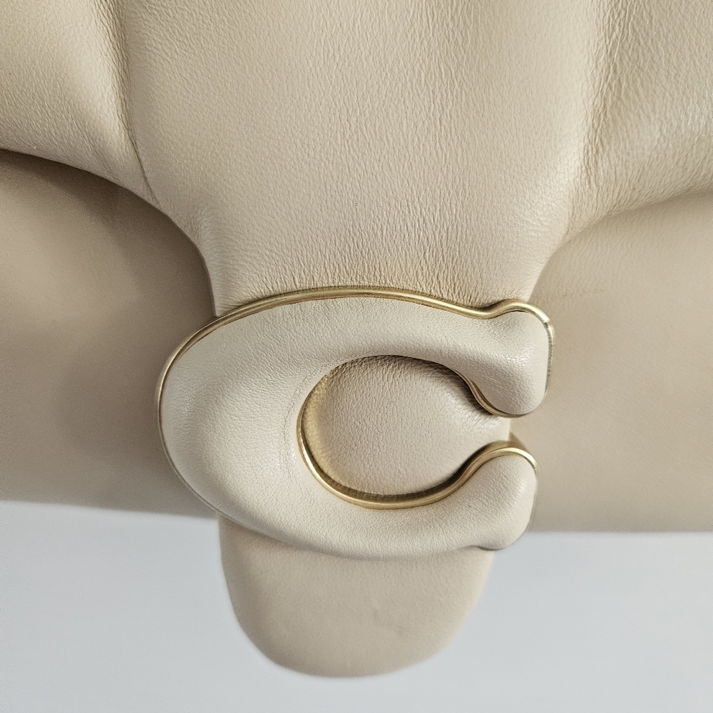 NWOT Coach Pillow Tabby 26- Ivory - Picture 7 of 16